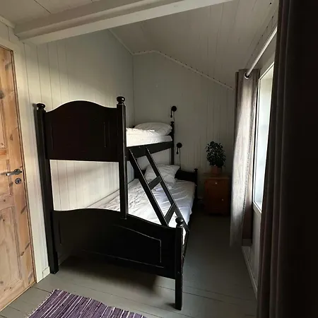 Fiskekrogen Rorbuer Holiday home *